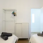 Apartment Hjs Plaza Ii *