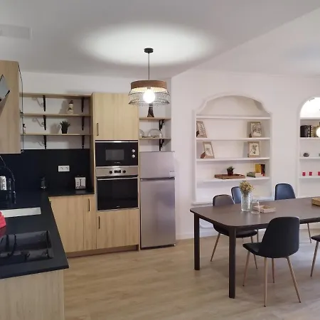 Hjs Plaza Ii Apartamento