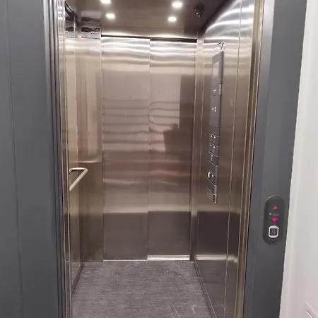 Apartamento Hjs Plaza Ii
