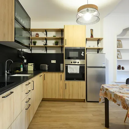 Apartment Hjs Plaza Ii