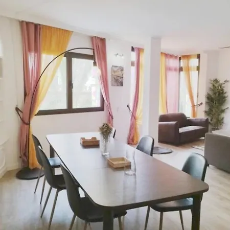 Apartamento Hjs Plaza Ii